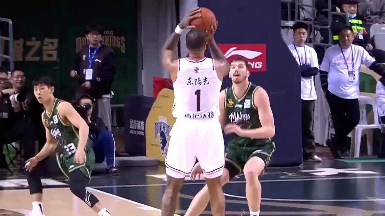 广州男篮势不可挡，前途无量